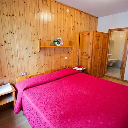 Meublé Dante Hotel Bormio