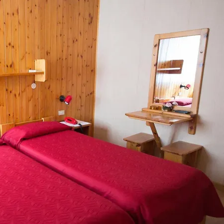 Hotel Meublé Dante Bormio